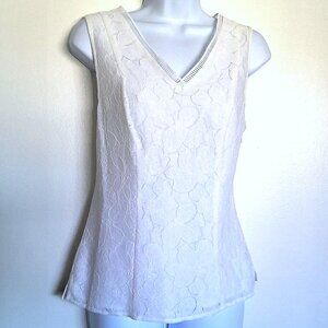 New WHBM Top White Floral Lace Sleeveless V Neck Front & Back Lined NWT $59 Sz 2
